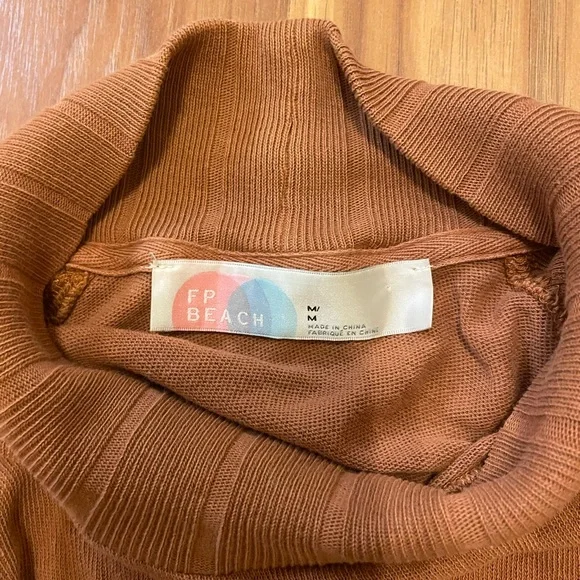 Free People Beach Brown and Black Long Sleeve Sweaters Bundle - Picture 4 of 4